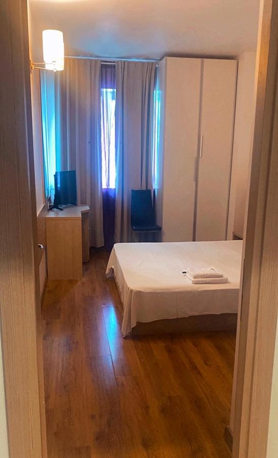Dmt Apartament Rin Grand Bükreş Dış mekan fotoğraf
