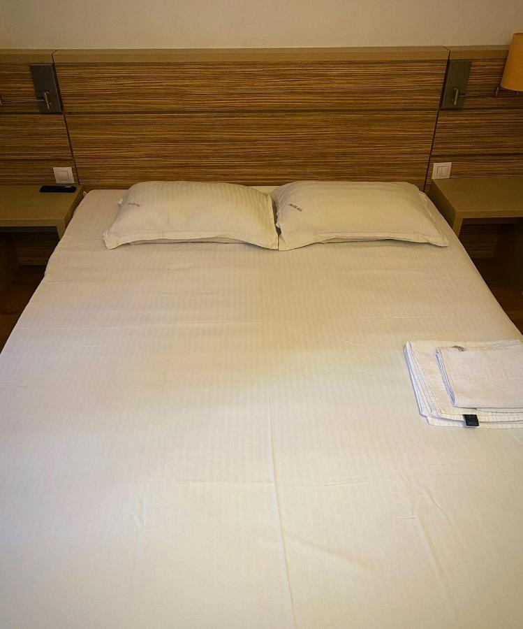 Dmt Apartament Rin Grand Bükreş Dış mekan fotoğraf